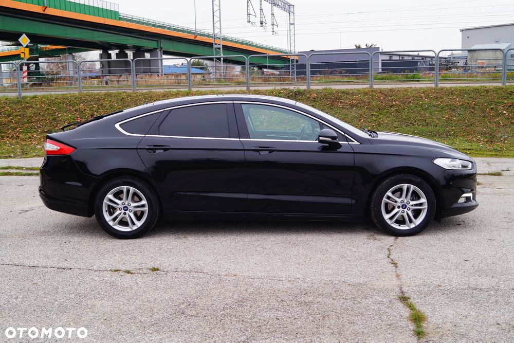 Ford Mondeo 2.0 TDCi Titanium PowerShift - 11