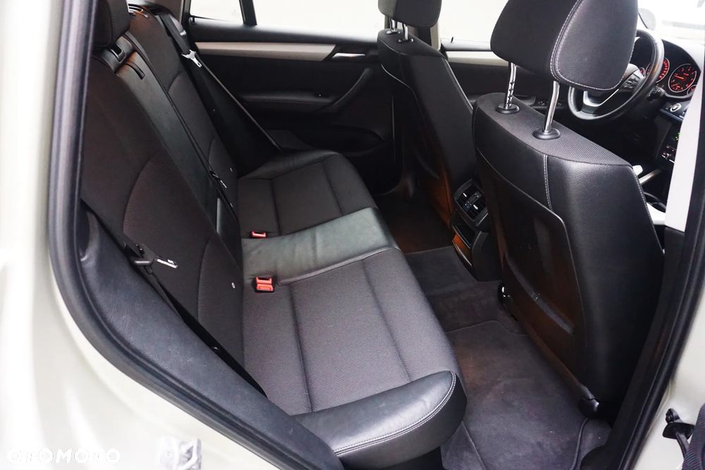 BMW X3 - 32