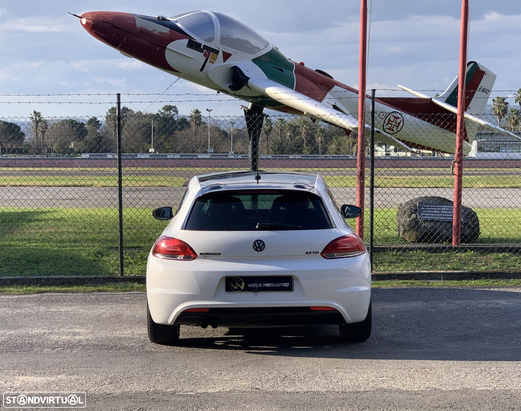 VW Scirocco 2.0 TDI R-Line DSG - 4