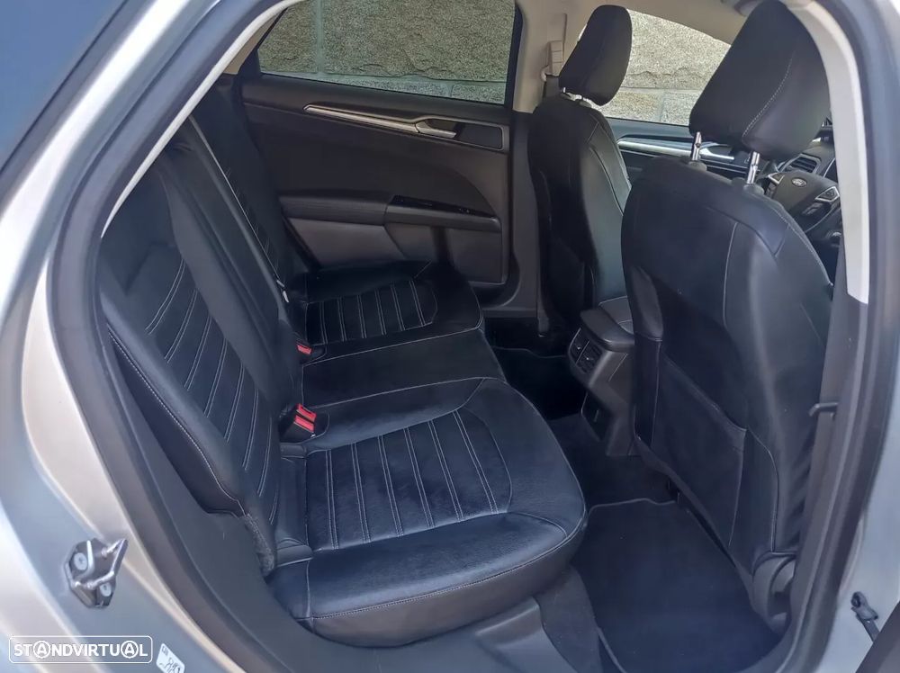 Ford Mondeo 1.5 TDCi Titanium ECOnetic - 11