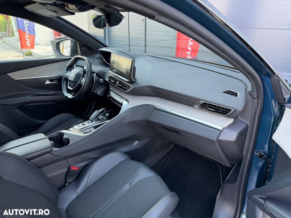 Peugeot 3008 PHEV 300 EAT8 4X4 GT - 13