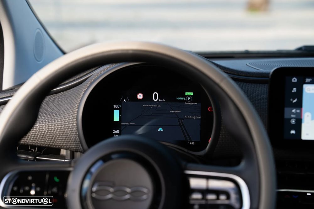 Fiat 500e 3 + 1 La Prima - 19