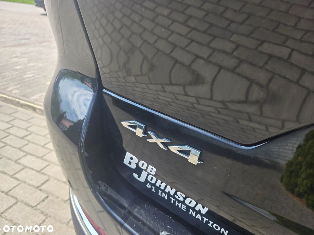 Jeep Grand Cherokee - 14