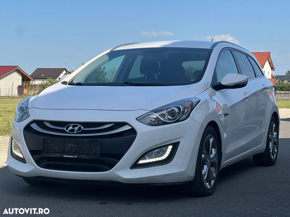 Hyundai i30 i30cw 1.6 CRDi Style - 3