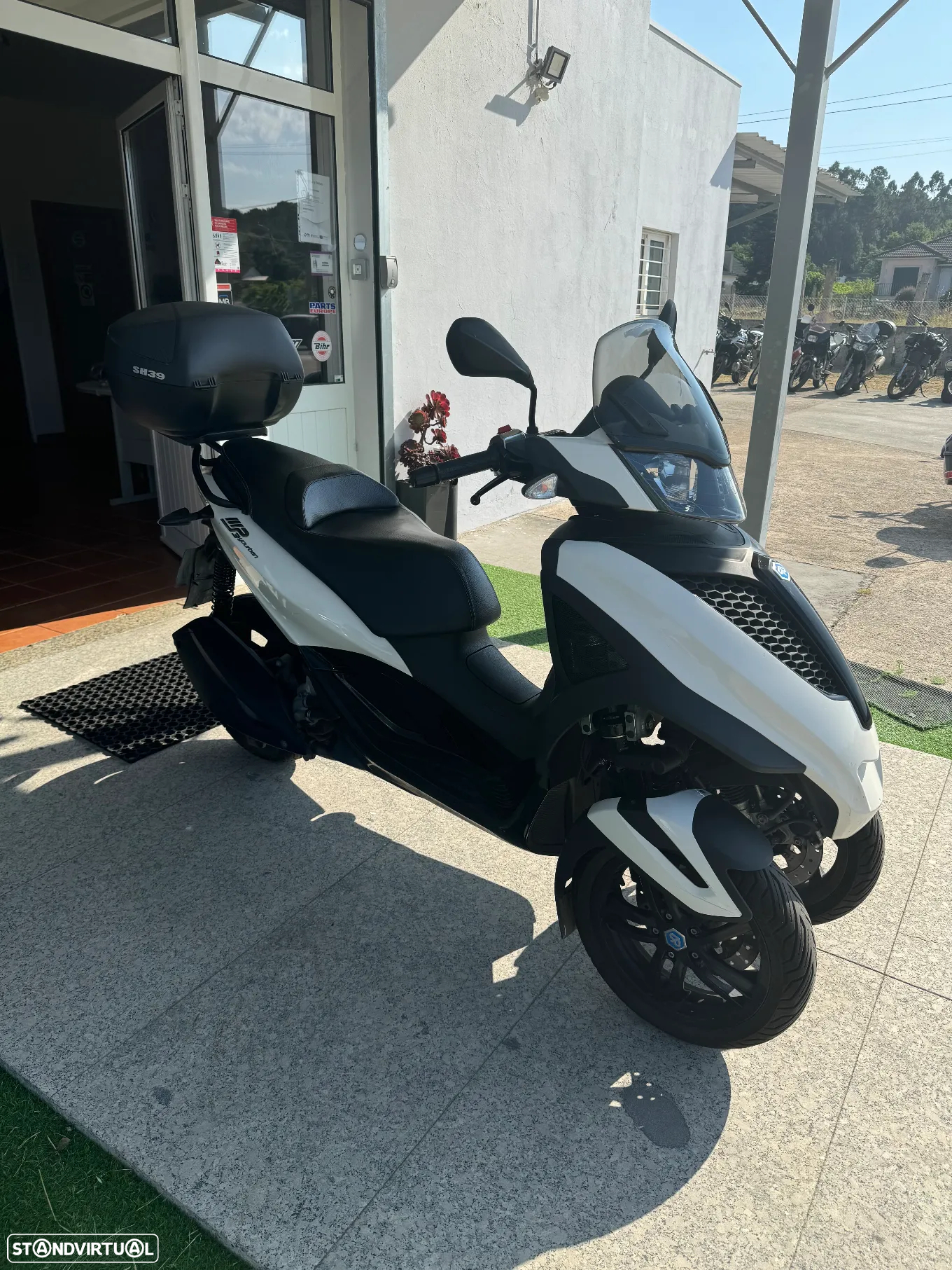 Piaggio MP3 YOURBAN - 3