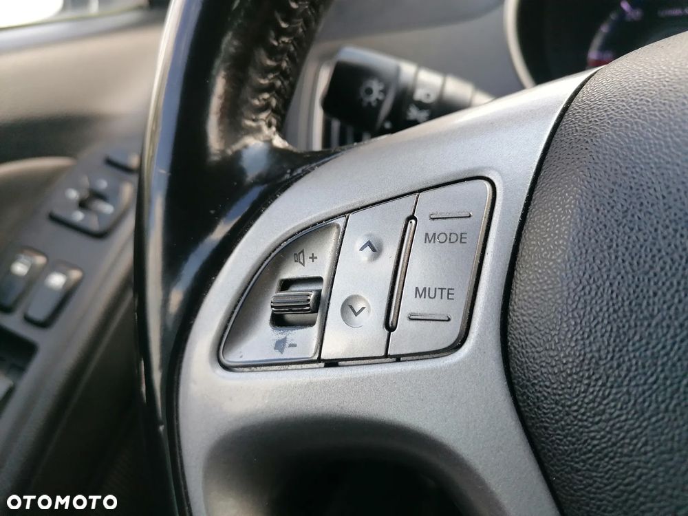 Hyundai ix35 2.0 CRDi 4WD Premium - 16