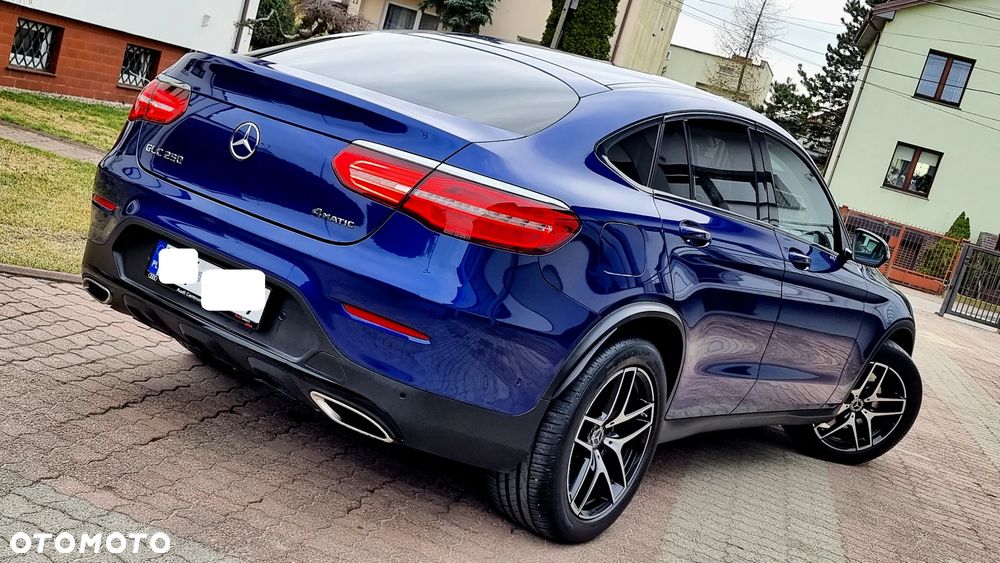 Mercedes-Benz GLC - 4