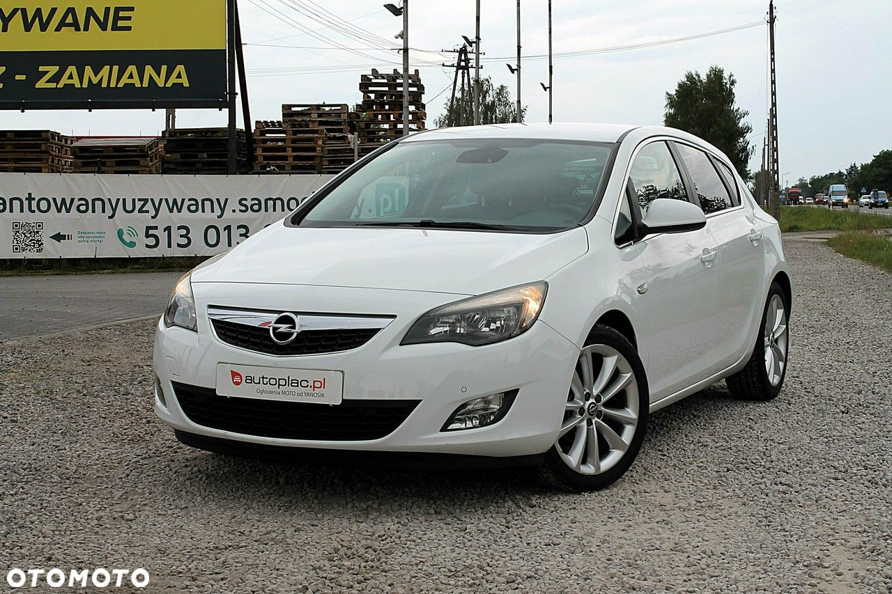 Opel Astra IV 1.4 T Cosmo S&S - 12