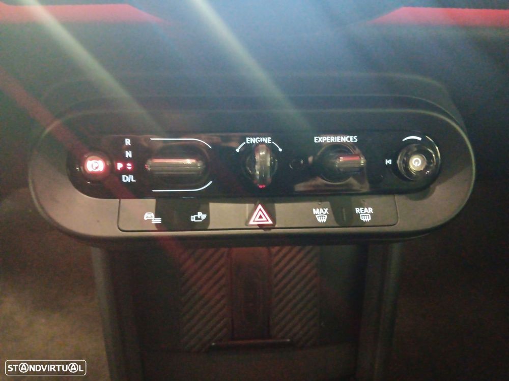 MINI 5 Portas Cooper Auto - 16