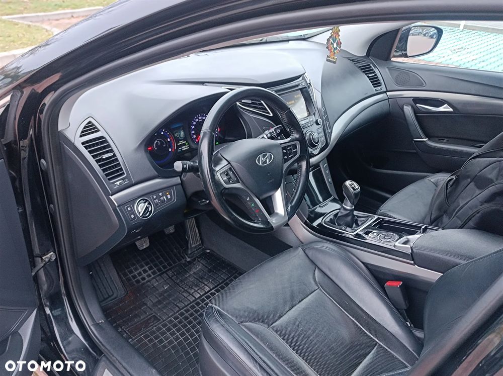 Hyundai i40 1.7 CRDi BlueDrive Comfort - 11