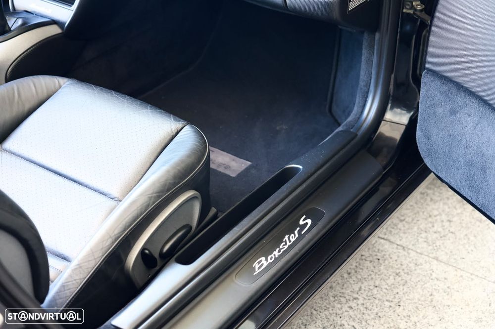 Porsche Boxster S - 33