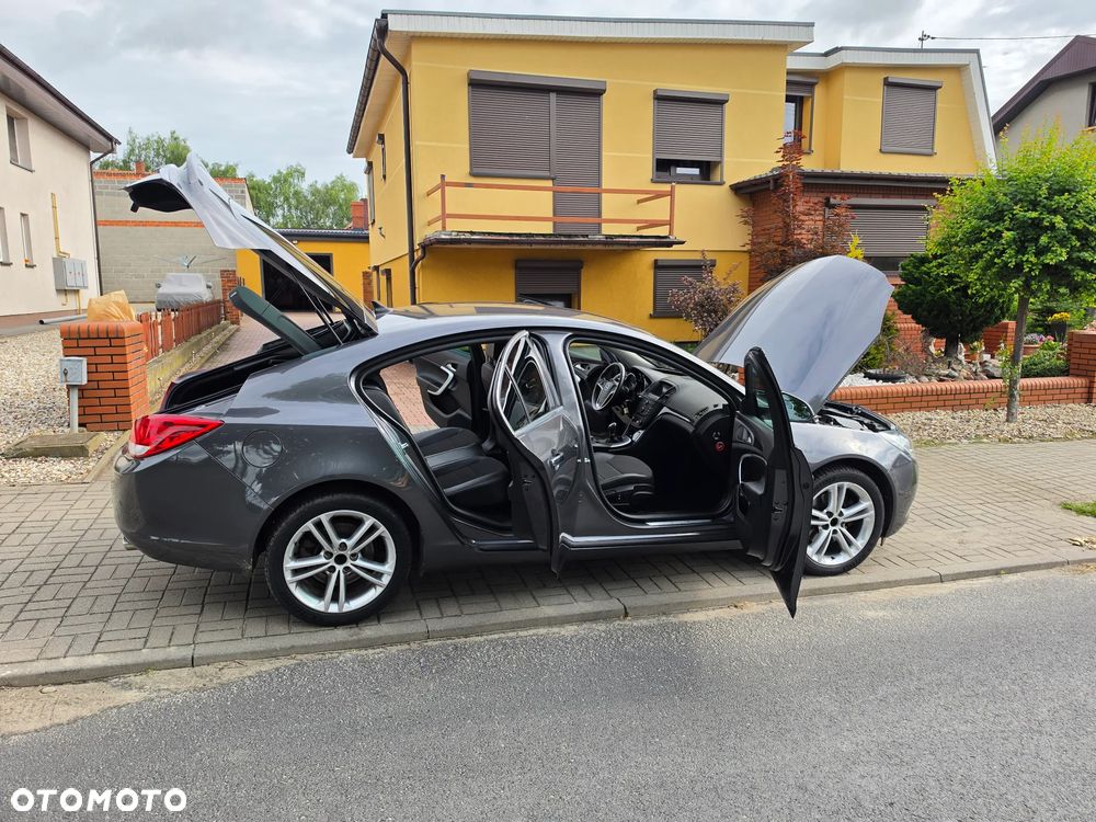 Opel Insignia 1.6 Turbo Innovation - 19