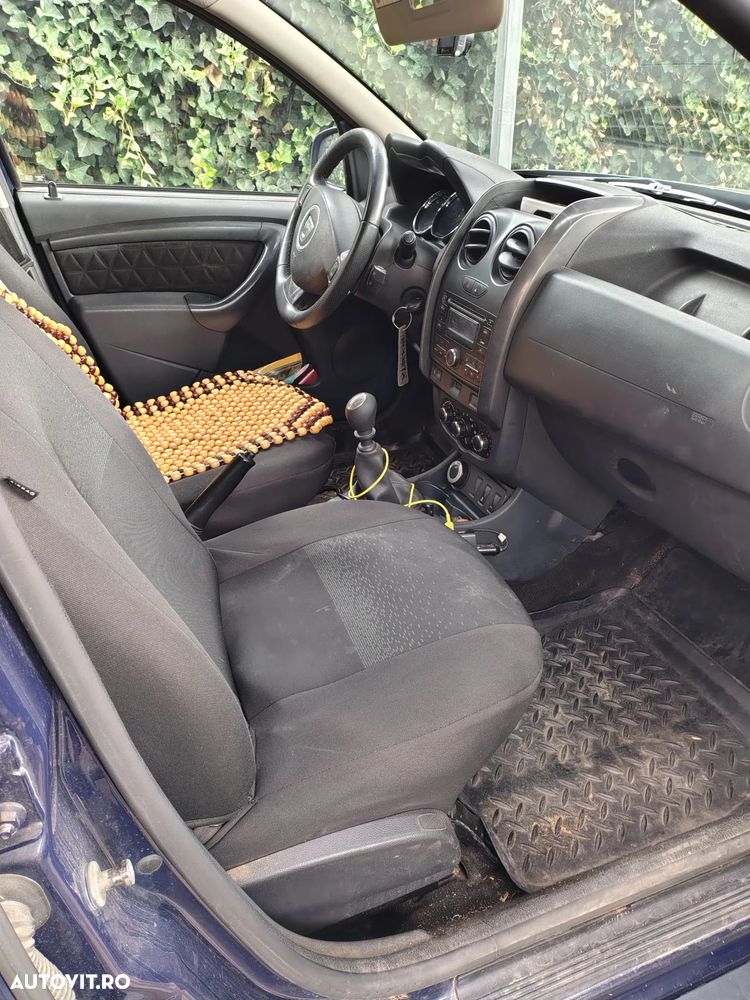 Dacia Duster 1.5 dCi 4x4 Laureate - 3