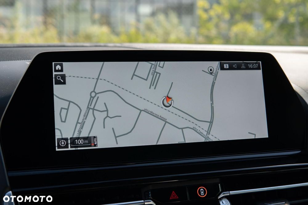 BMW Seria 8 840i xDrive - 18