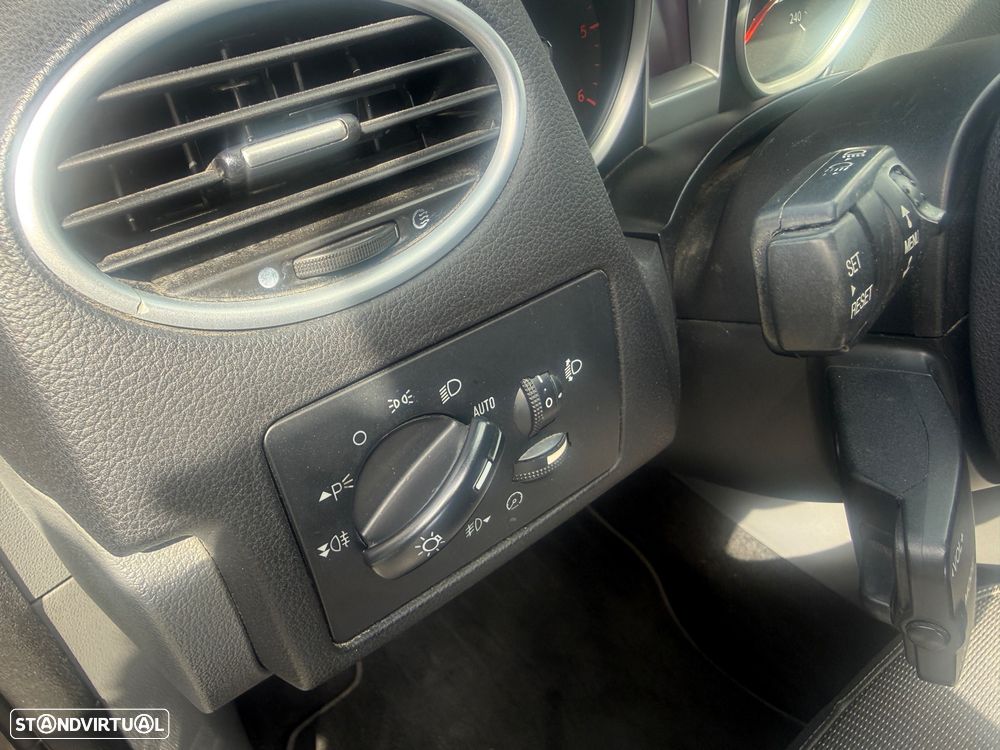 Ford Focus 1.6 TDCi Titanium - 17