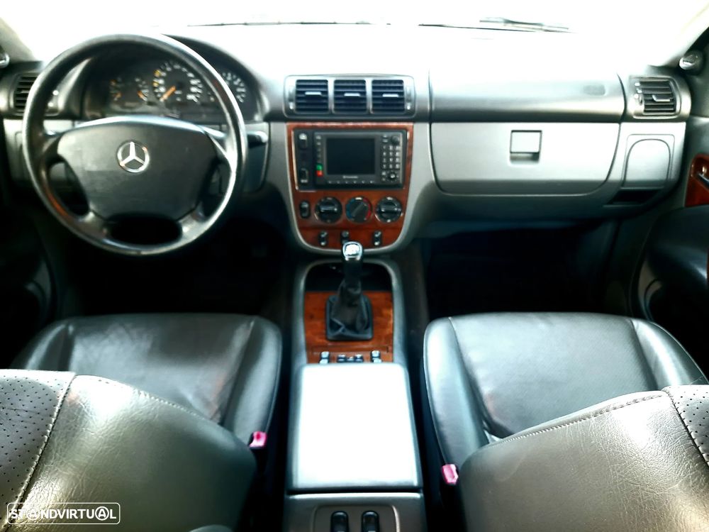 Mercedes-Benz ML 230 - 5
