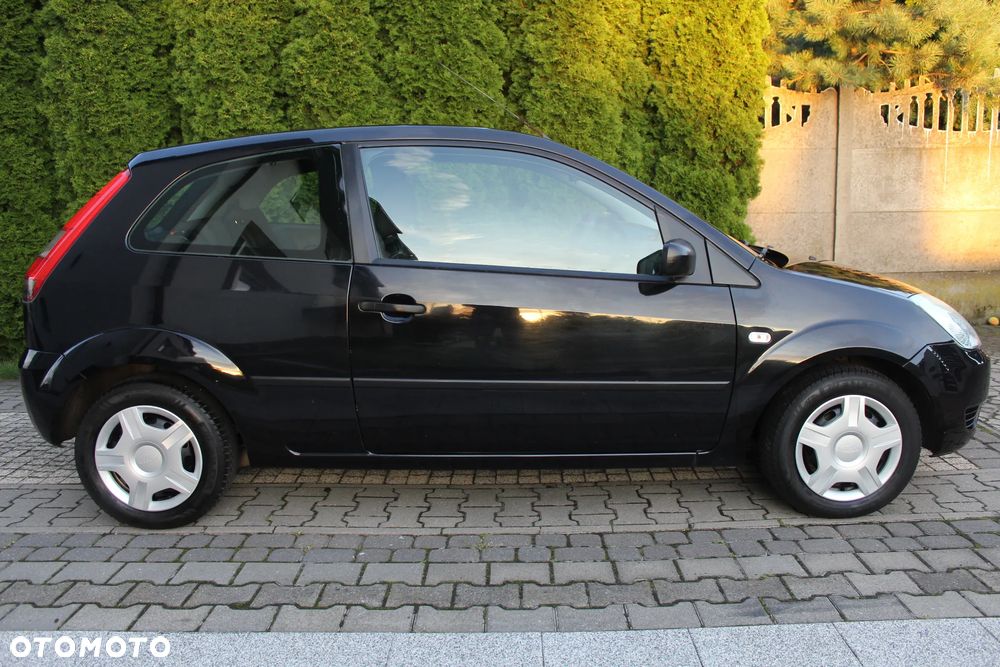 Ford Fiesta 1.3 Fun - 8