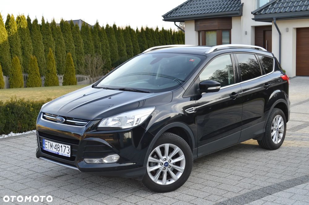 Ford Kuga 1.5 EcoBoost 2x4 Titanium