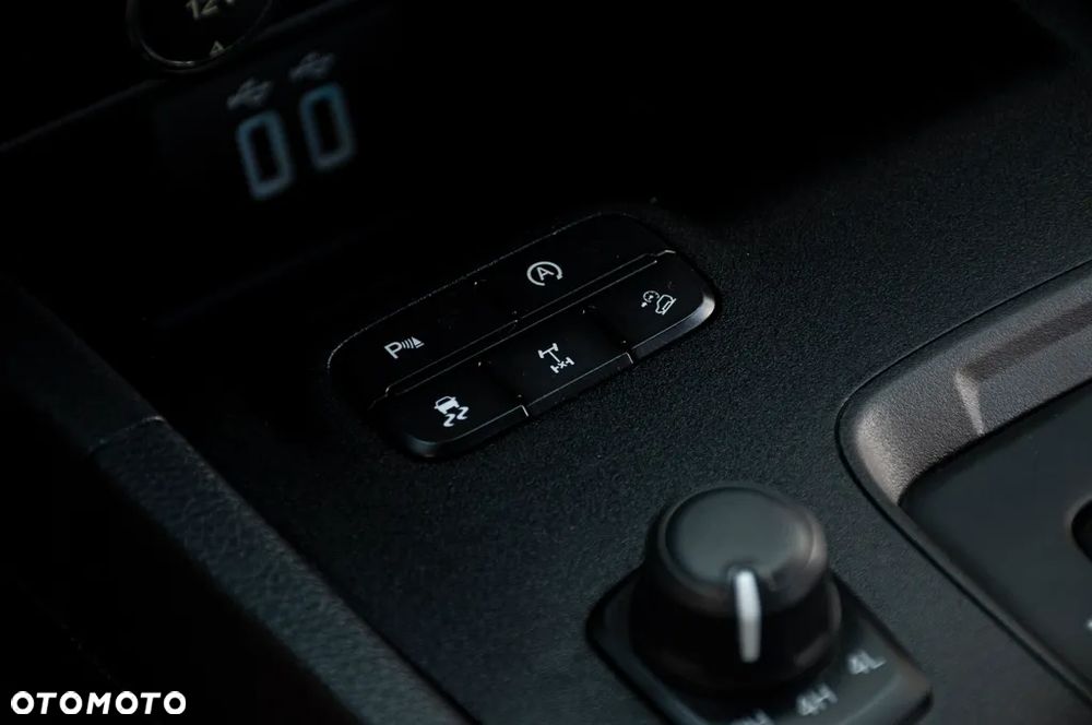 Ford Ranger 2.0 EcoBlue 4x4 DC Wildtrak - 22