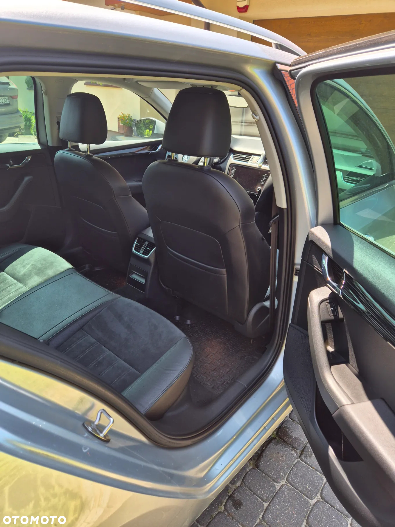 Skoda Octavia 1.8 TSI 4x4 Style DSG - 26