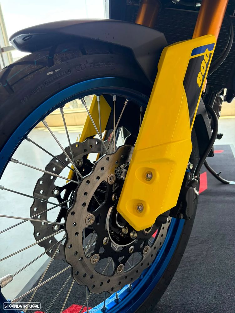 Suzuki DL 800 DE MY26 - 23