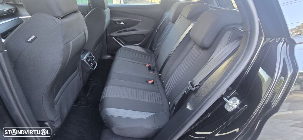Peugeot 3008 PureTech 130 Stop & Start GPF EAT8 Active Pack - 6