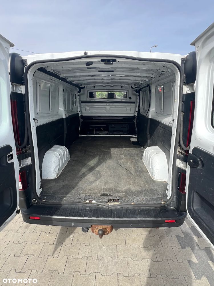Opel Vivaro - 12