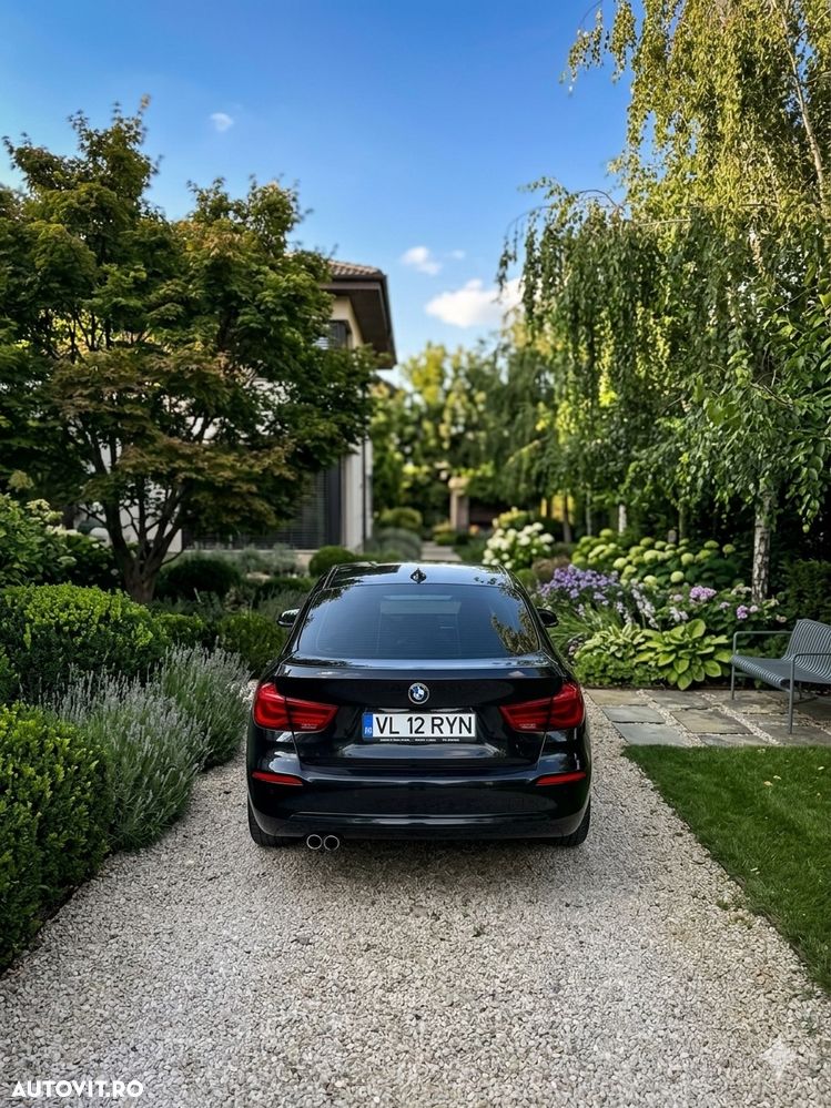 BMW Seria 3 325d AT Luxury Line - 3