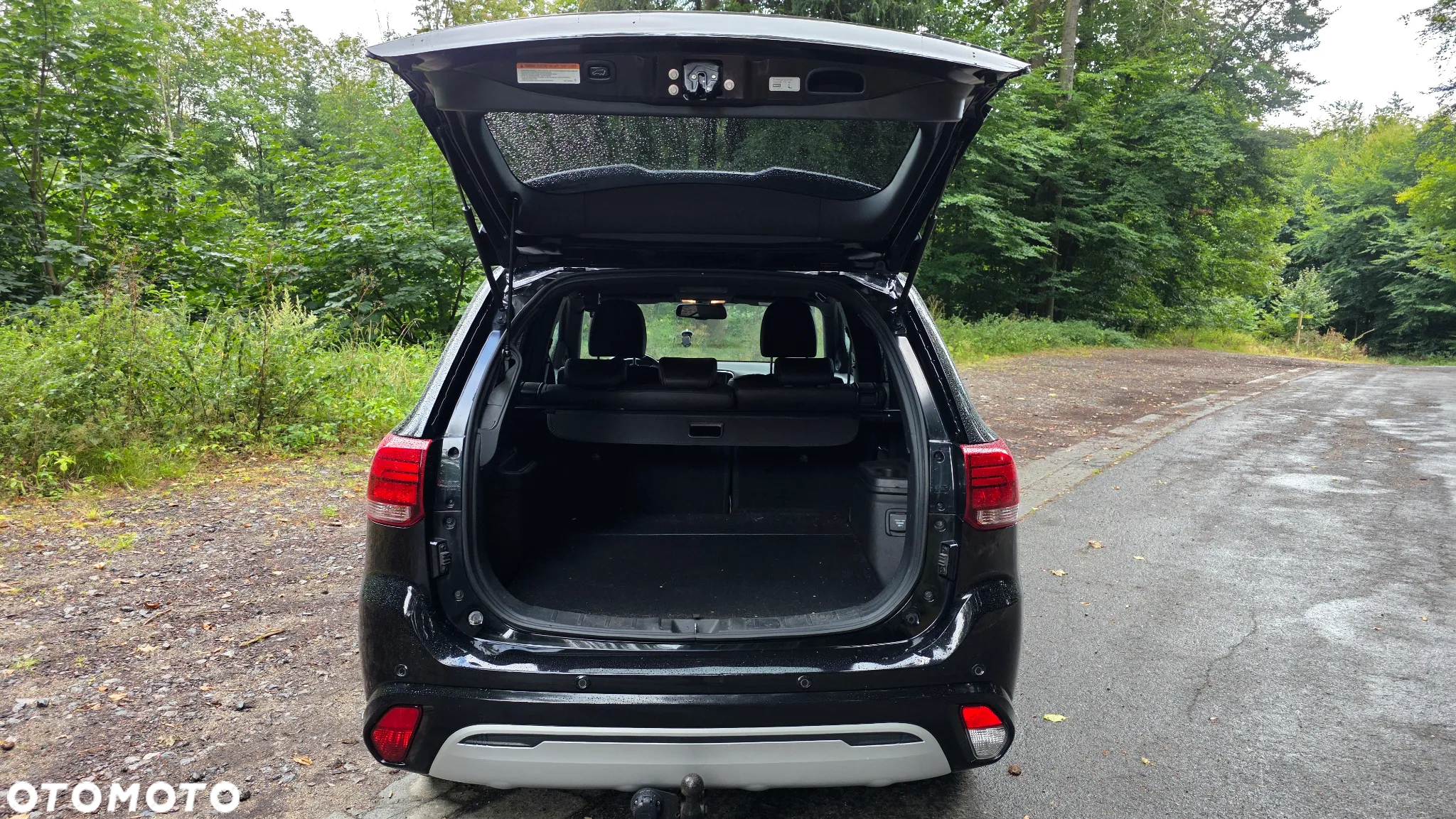 Mitsubishi Outlander 2.4 4WD Plug-In Hybrid Spirit+ - 12