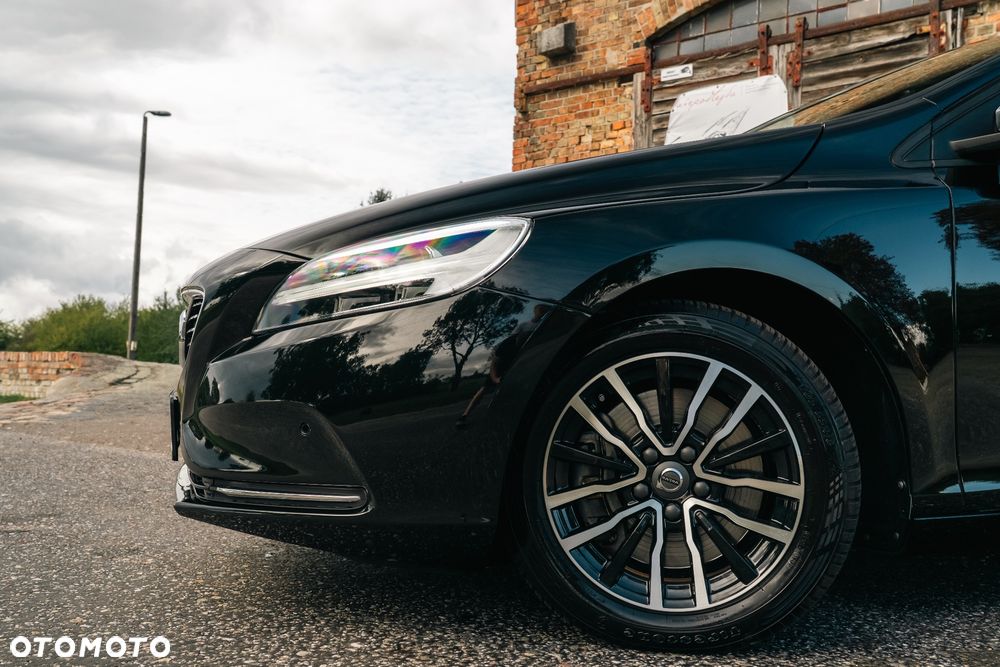 Volvo V40 T2 Geartronic Momentum - 3