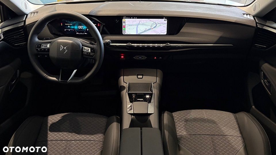 DS Automobiles N°4 1.2 mHEV Pallas eDCS6 - 10