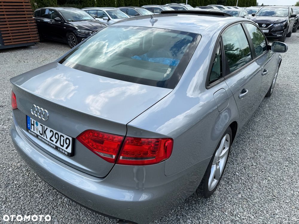 Audi A4 Limousine 3.2 FSI quattro S line Sportpaket (plus) - 11