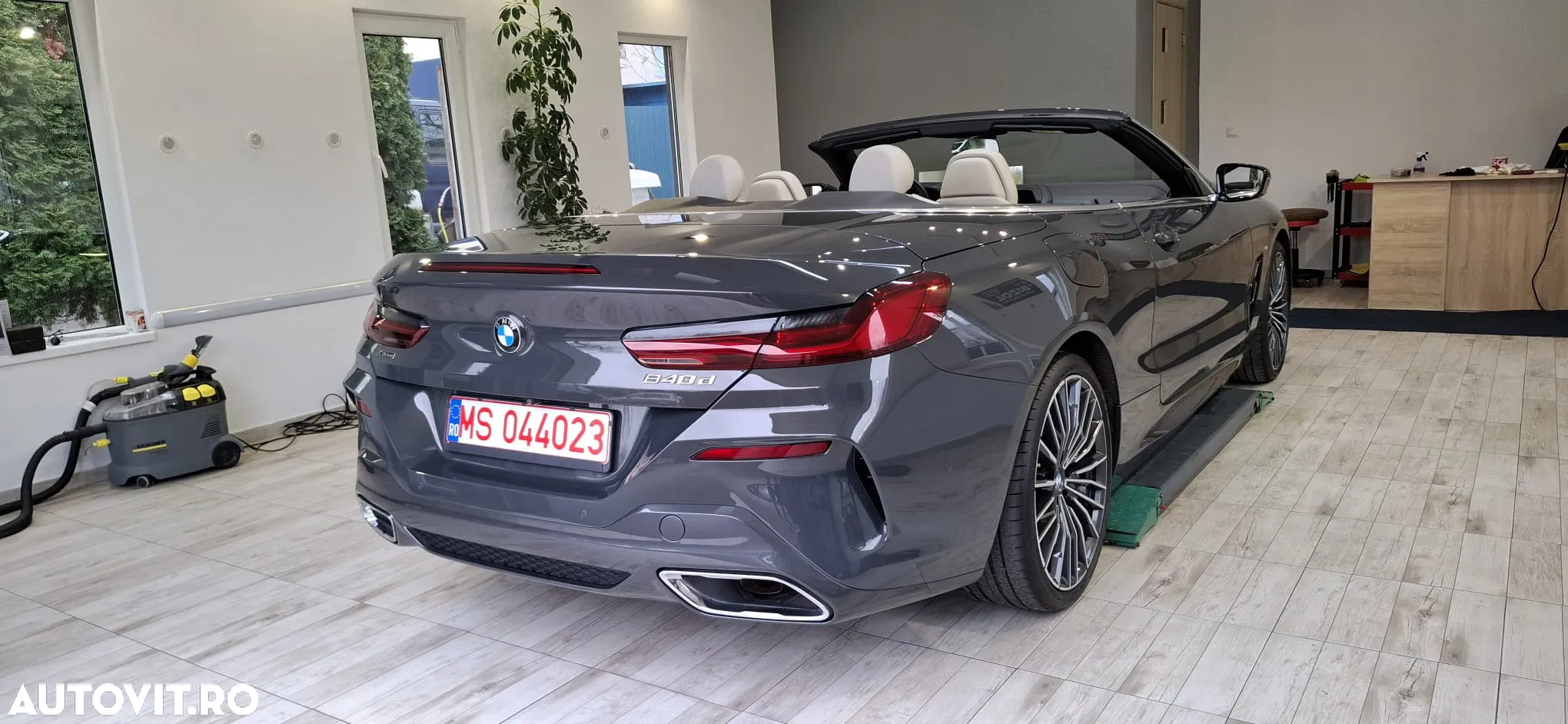 BMW Seria 8 840d xDrive Cabrio - 3