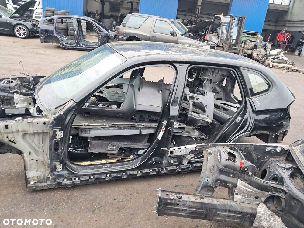 BMW X1 E84 WANNA PAS TYLNY PODŁOGA BŁOTNIK LEWY PRAWY - 3