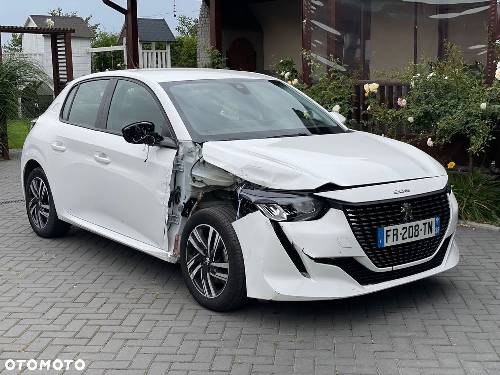 Peugeot 208 PureTech 100 Allure - 13