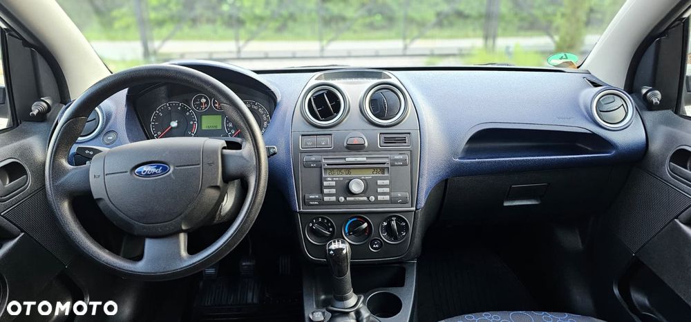 Ford Fiesta 1.4 Viva - 11
