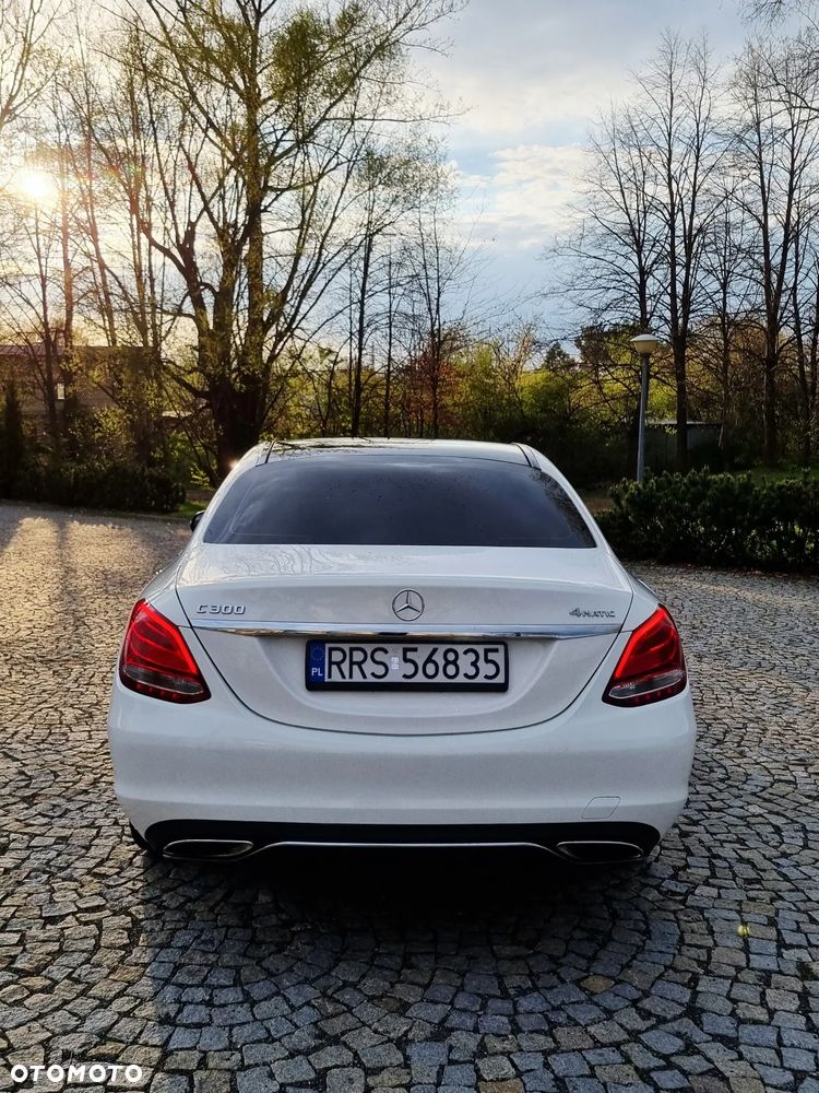 Mercedes-Benz Klasa C 300 7G-TRONIC - 6