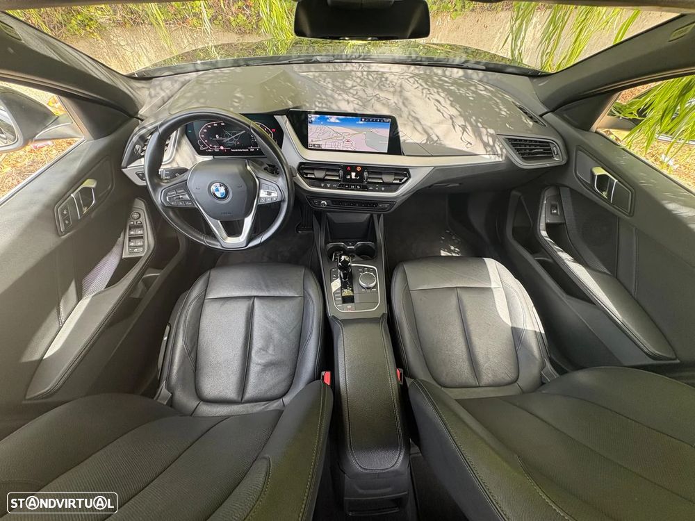 BMW 118 d Line Sport - 18