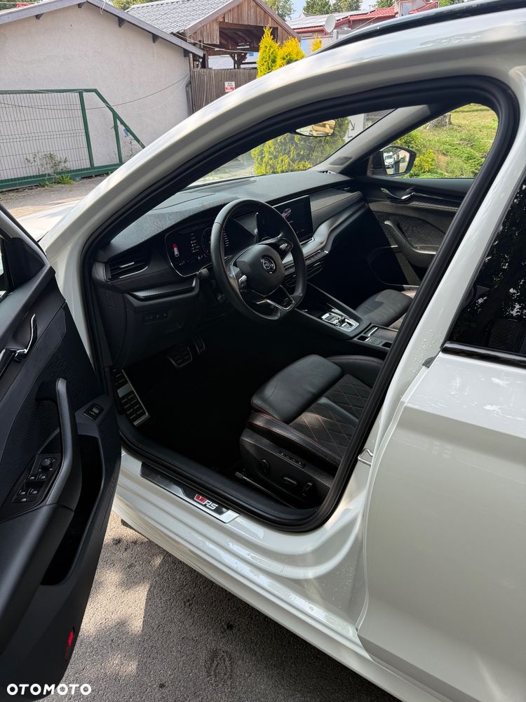 Skoda Octavia 2.0 TDI DSG 4x4 RS Plus - 9