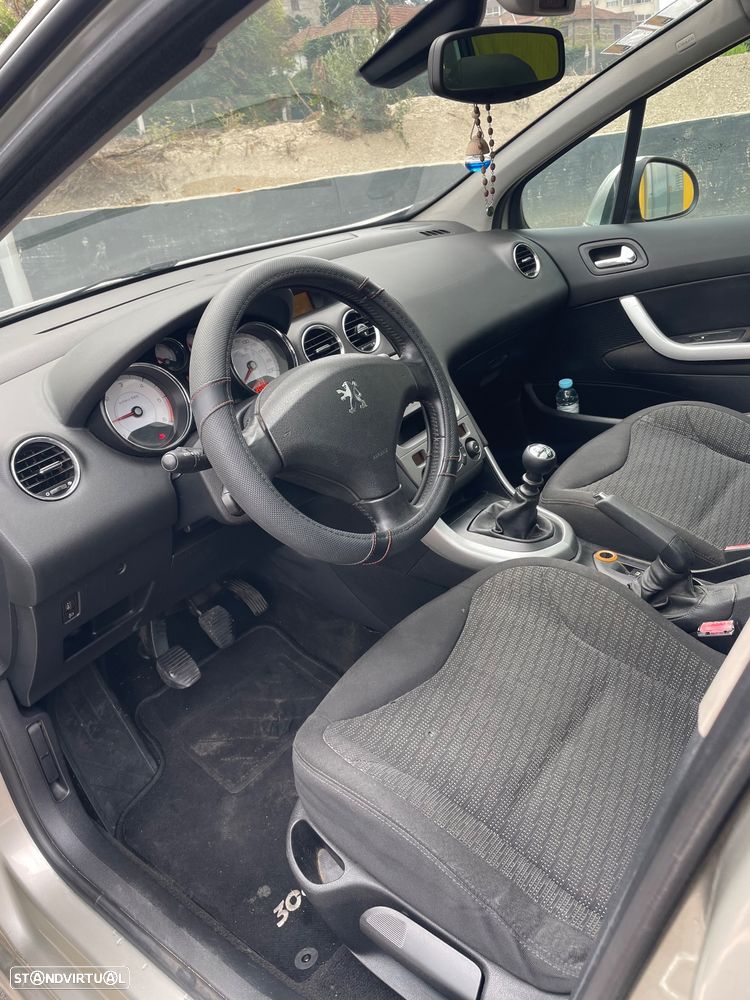 Peugeot 308 SW 1.6 HDi Executive CVM6 - 13