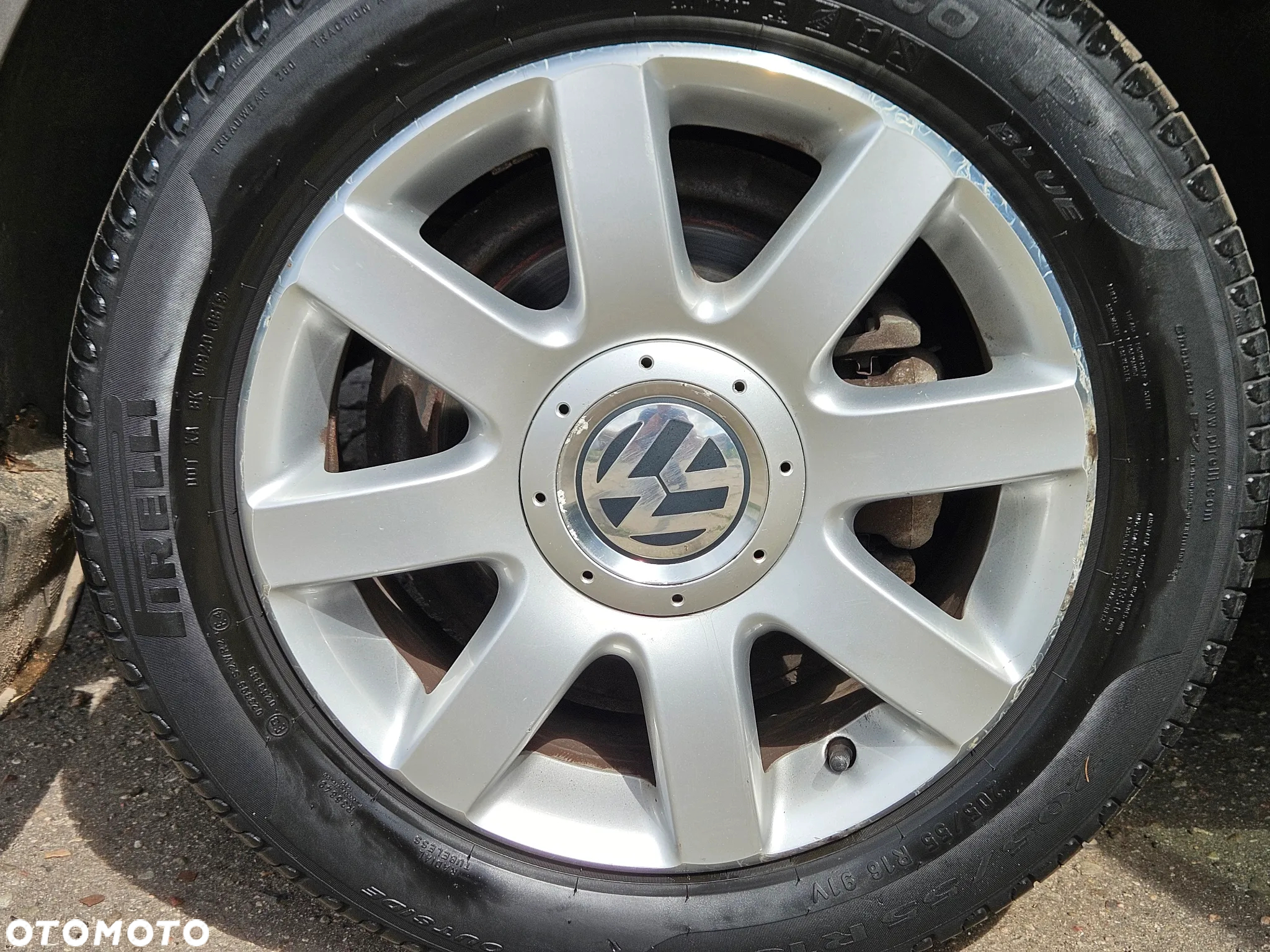 Volkswagen Touran 1.4 TSI Highline - 9