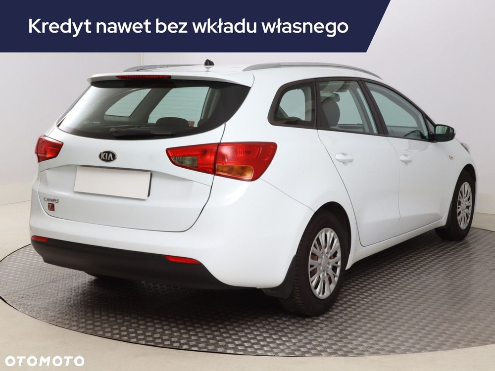 Kia Ceed - 7