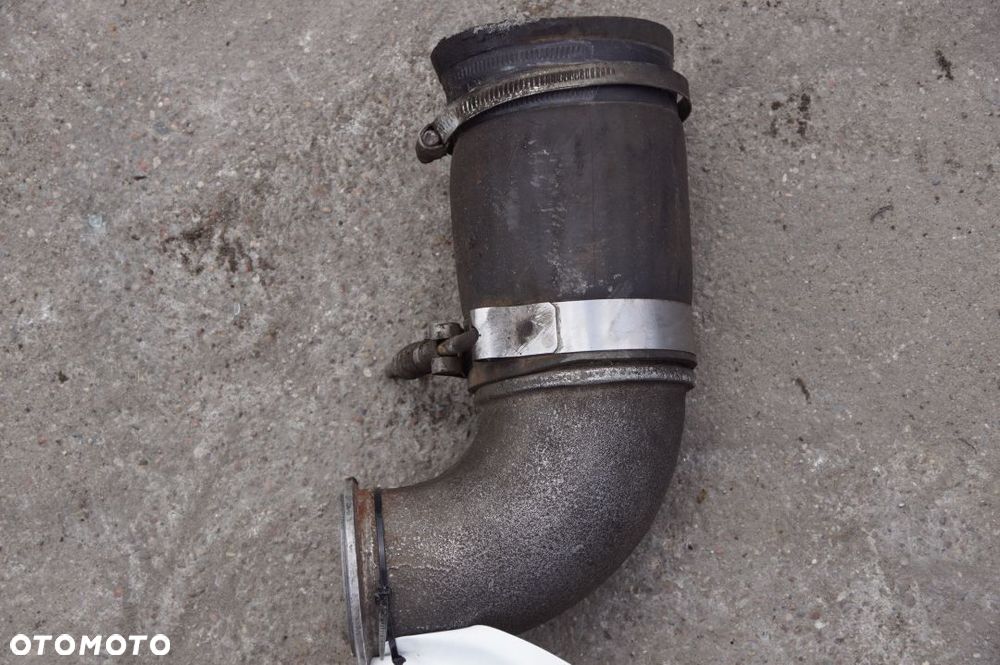 PRZEWÓD RURA DOLOT CASE MAGNUM 280 3918685 - 4