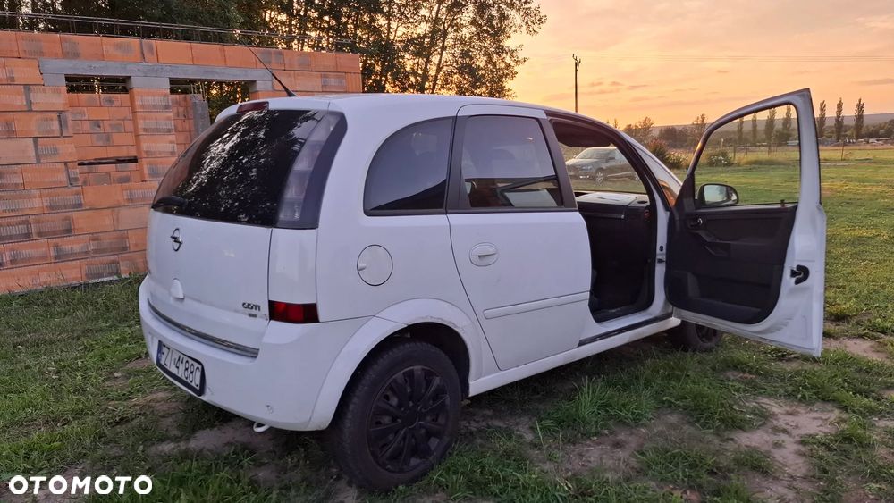 Opel Meriva - 15