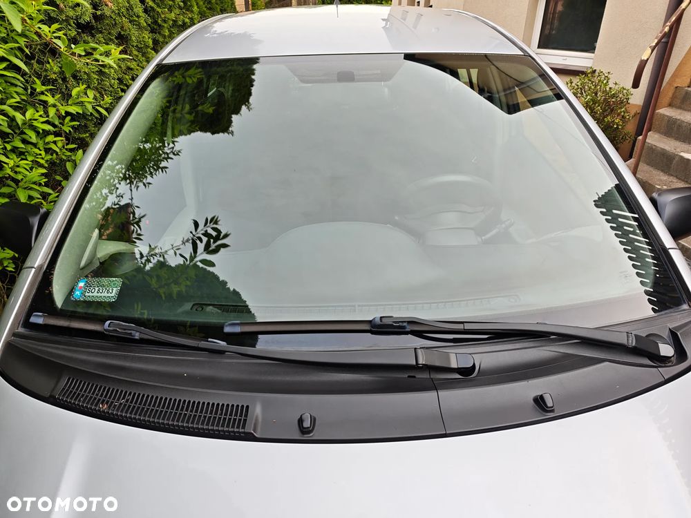 Toyota Yaris 1.0 Luna A/C - 14