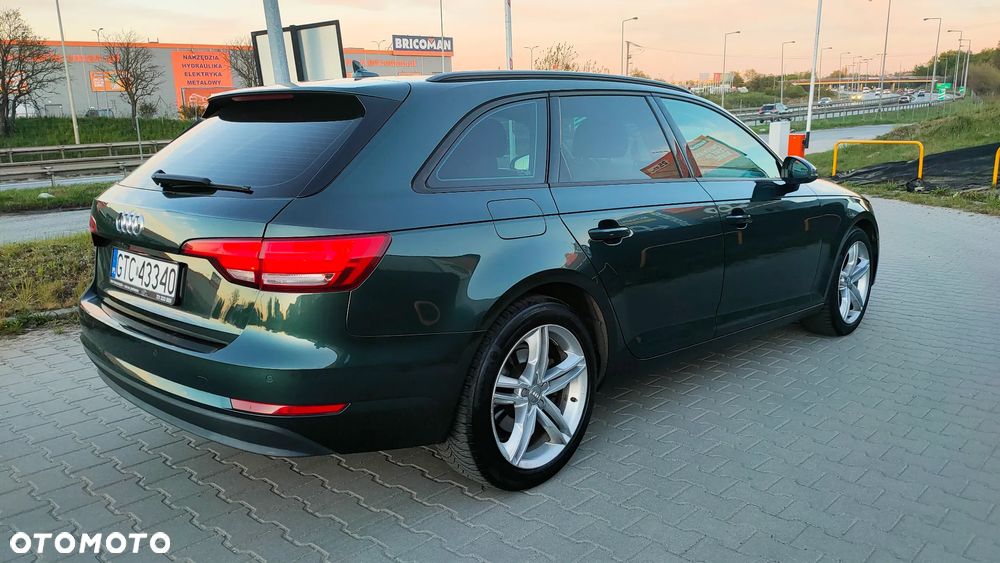 Audi A4 Avant 2.0 TDI ultra S tronic design - 31