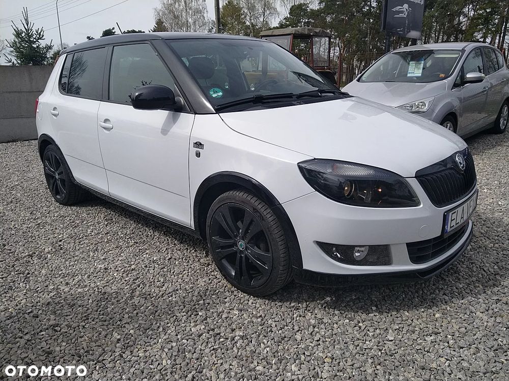 Skoda Fabia 1.2 TSI Monte Carlo - 10