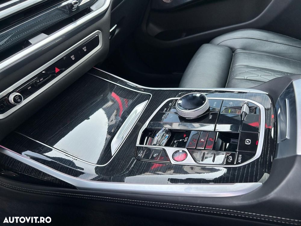 BMW X7 - 4
