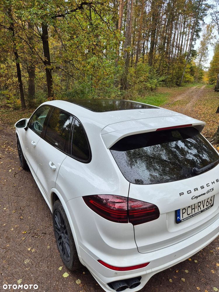 Porsche Cayenne - 9