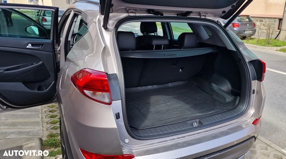 Hyundai Tucson 1.6 T-GDi 4WD 7DCT Luxury Pack+ - 4